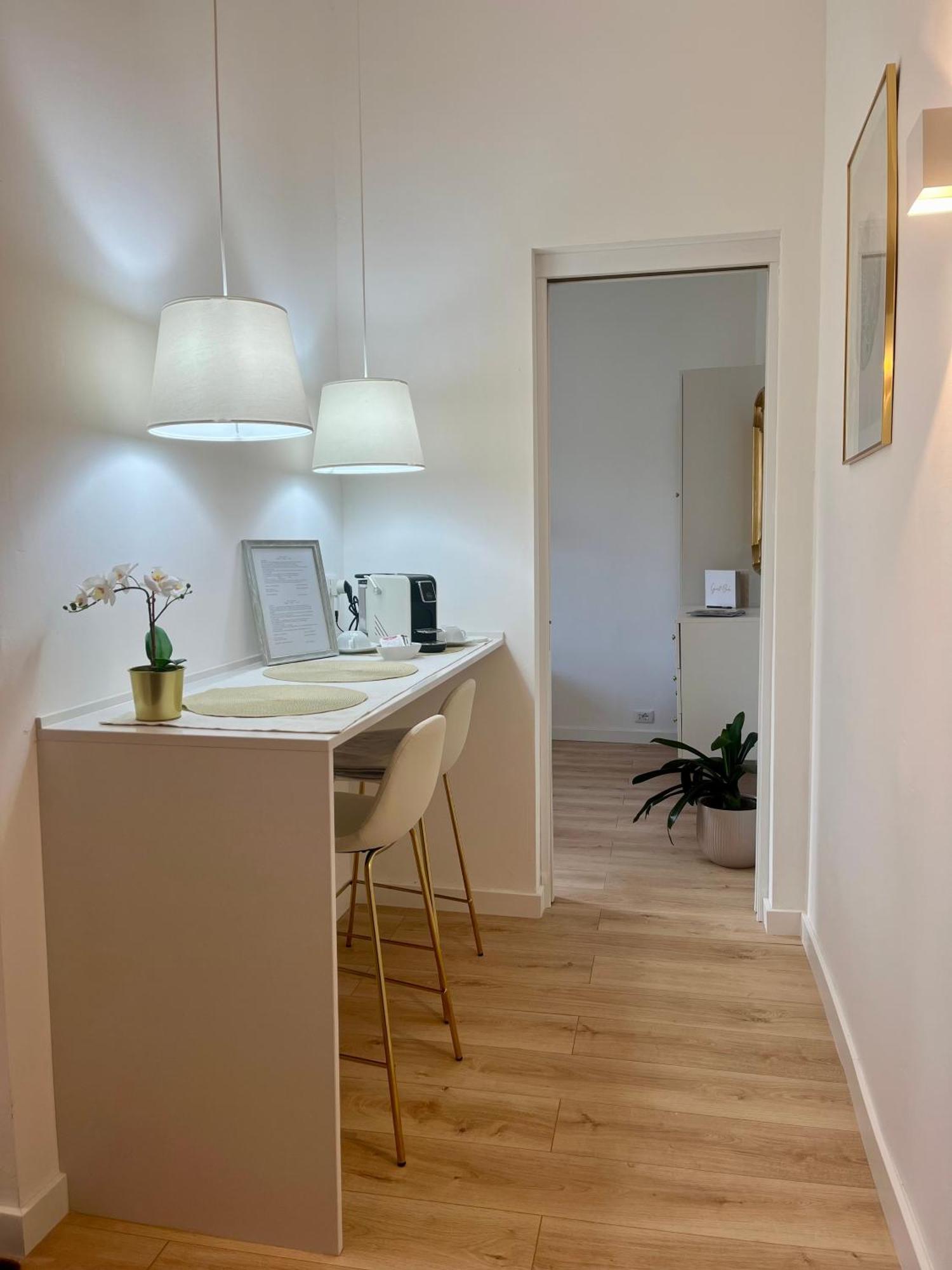 V&C Home Rental Specialist Appartamenti Fronte Lago Maggiore Germignaga Exteriér fotografie